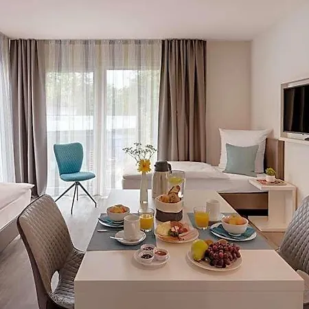 Amper Art Boardinghouse Lägenhetshotell